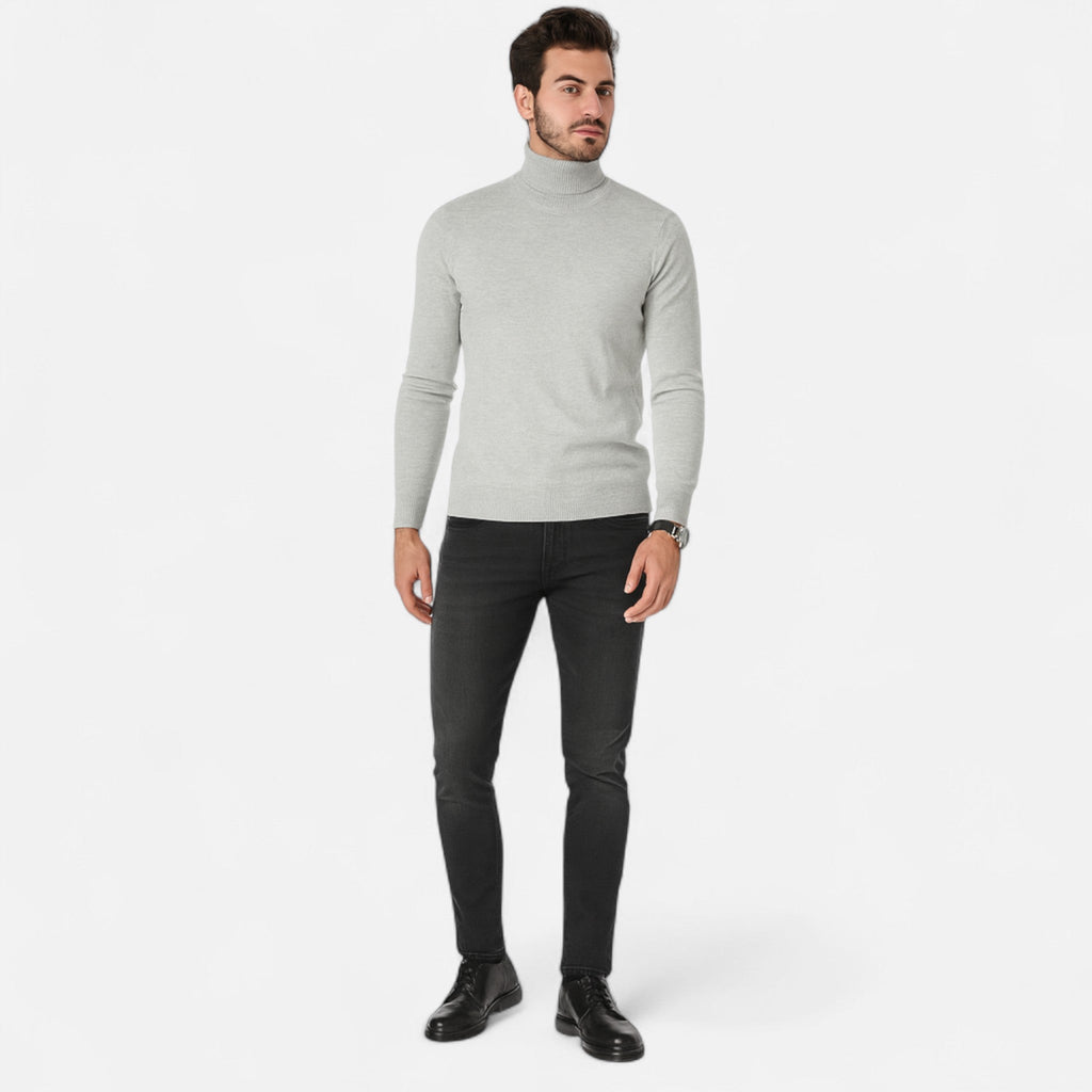 Men's Wool Turtleneck Sweater with Fitted Silhouette and Ribbed Cuffs