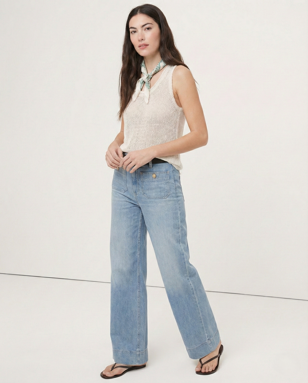 Women's High Waisted Wide Leg Stretch Jeans with Front Pockets