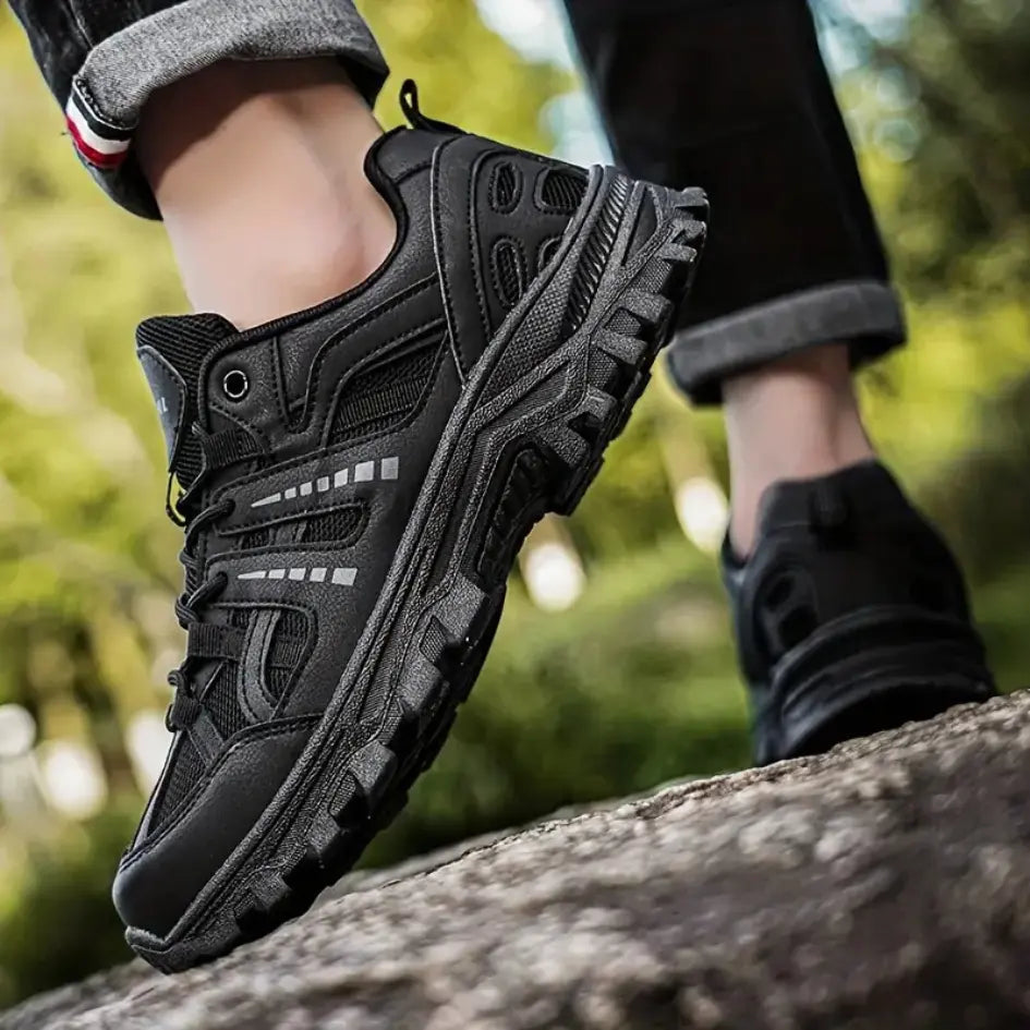 Men's Women's Hiking Shoes with Breathable Mesh Leather and Anti Slip Sole