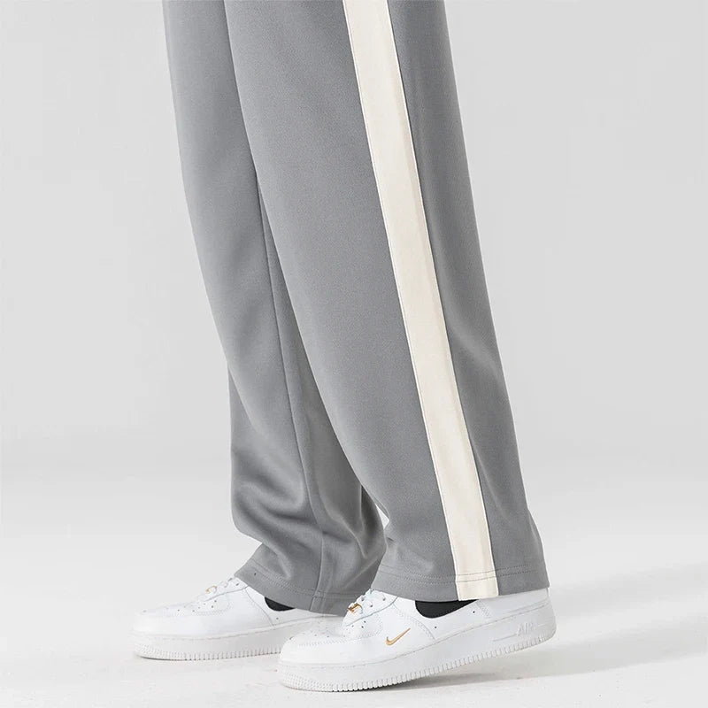 Men's Lightweight Lounge Sweatpants with Relaxed Fit and Deep Side Pockets
