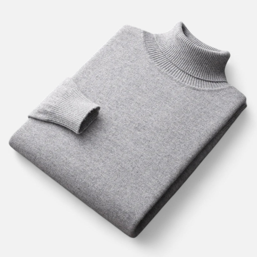 Men's Wool Turtleneck Sweater with Fitted Silhouette and Ribbed Cuffs