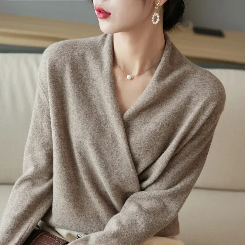 Women's V-Neck Cashmere Knit Sweater with Long Sleeves for Layering