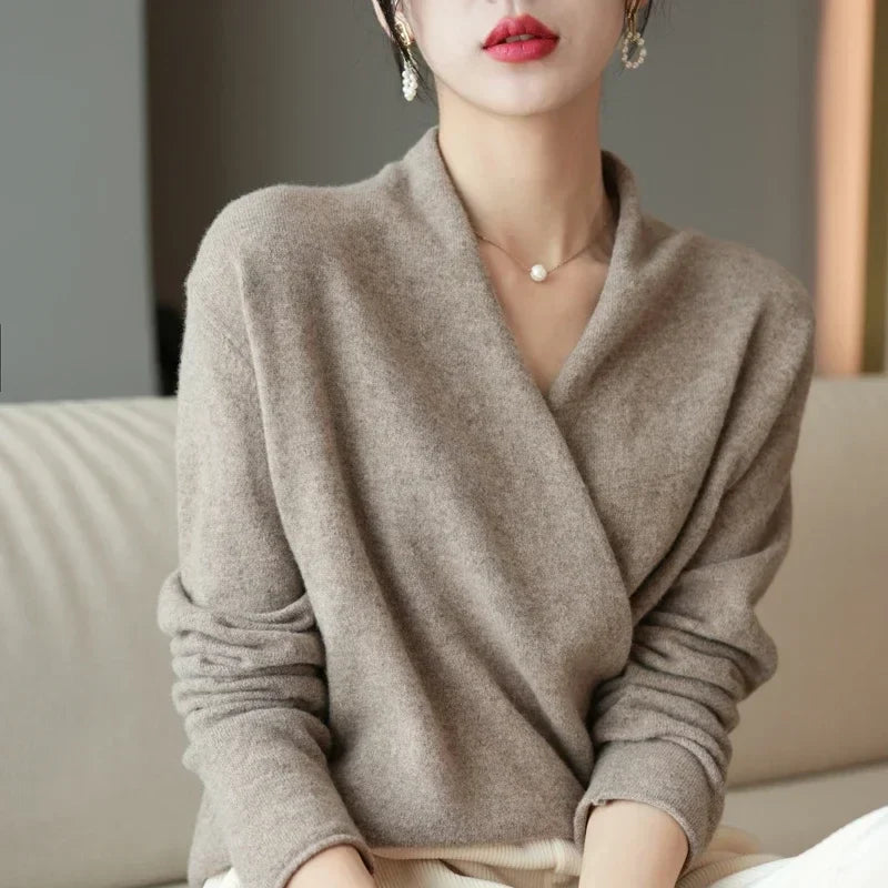 Women's V-Neck Cashmere Knit Sweater with Long Sleeves for Layering