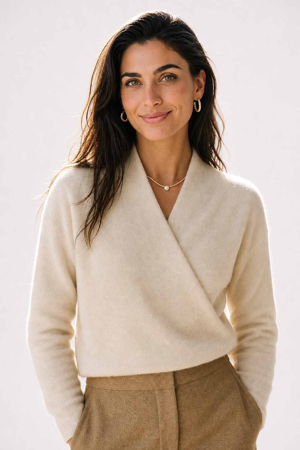 Women's V-Neck Cashmere Knit Sweater with Long Sleeves for Layering
