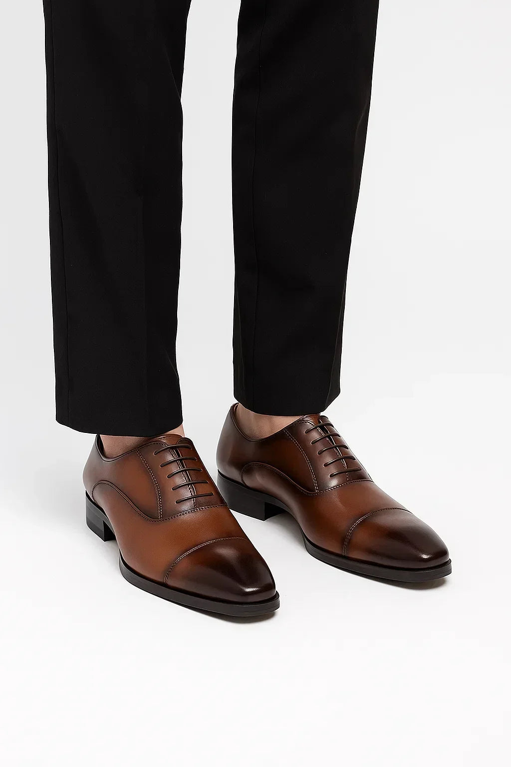 Men's Genuine Leather Derby Shoes with Classic Open Lacing for Formal Wear