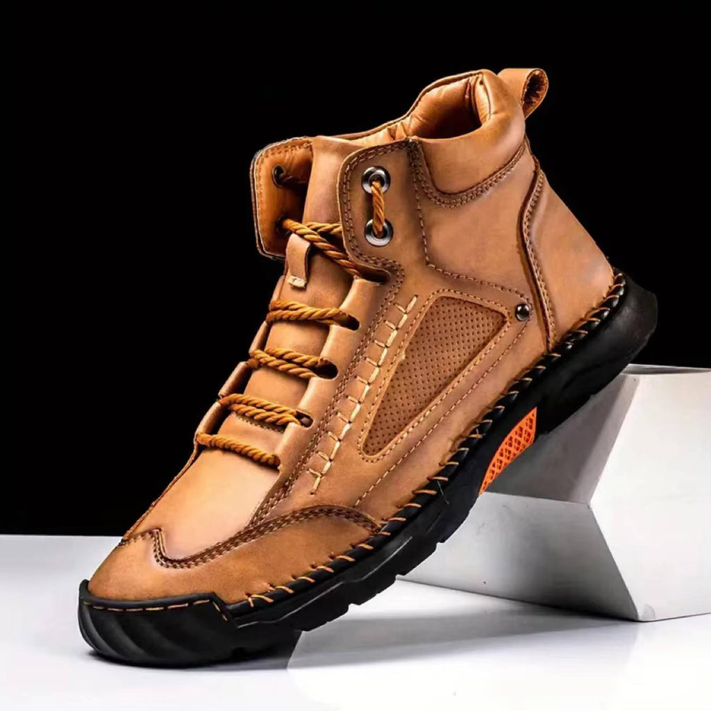 Men's Leather Hiking Boots with Waterproof Design and Arch Support Insole