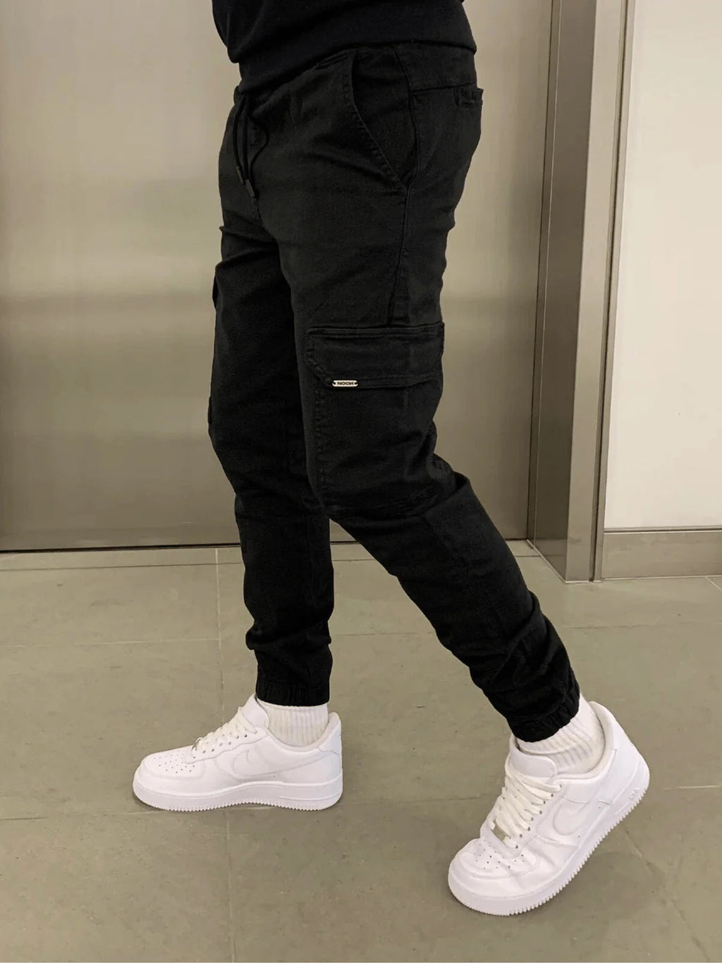Men's Slim Fit Cargo Joggers with Elastic Waistband and Cuffed Ankles