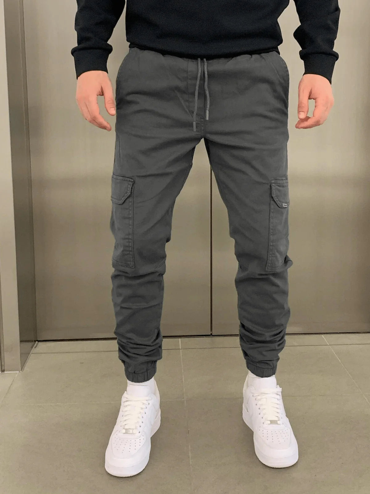 Cargo-joggingbukser til mænd i slim fit med elastisk linning og elastiske ankler