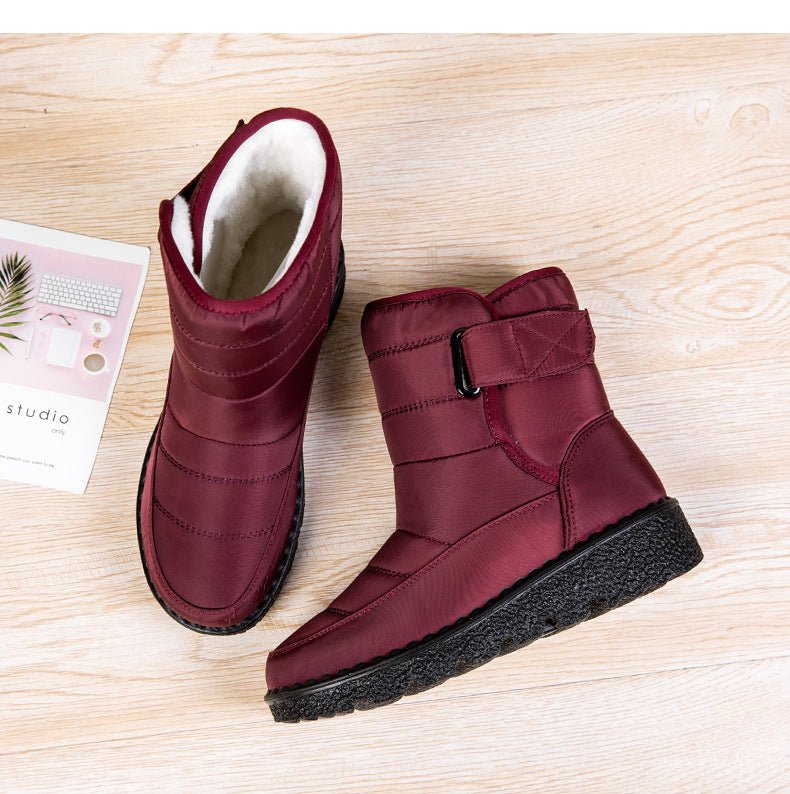 Women's Boots with Warm Lining Non Slip Profiled Sole and Supportive Fit